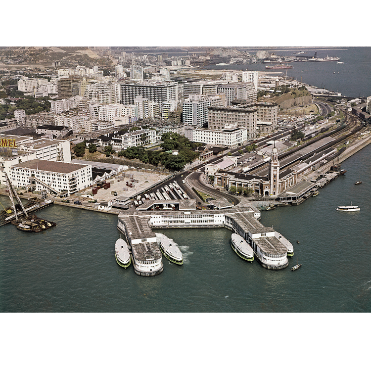 就係香港「2022年春」